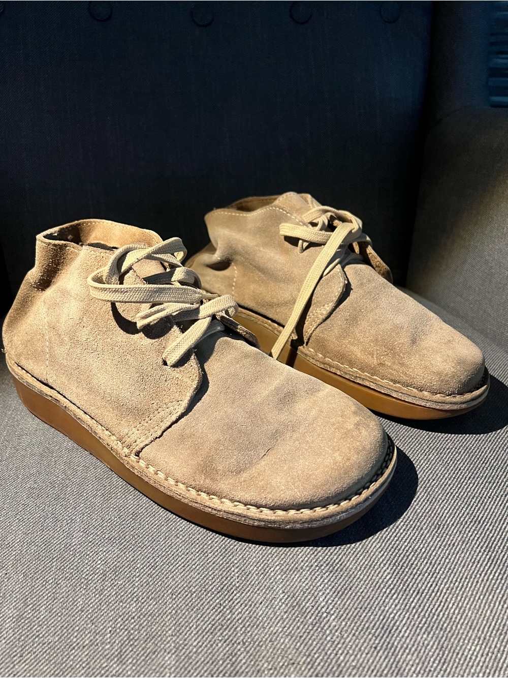 American Eagle Outfitters Men's Suede Chukka Boots in Light Brown